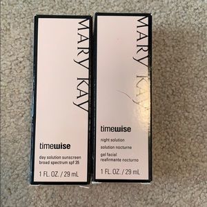 Mary Kay Timewise NIGHT SOLUTION ONLY